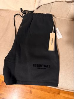 Fear of God Essentials Shorts