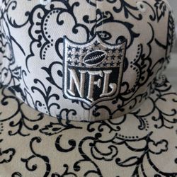 Vintage NFL Football Logo Reebok Paisley Design Hat - Flat Bill Fitted Fitted Cap sz 7 3/4 