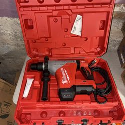 Milwaukee 1-3/4 in. SDS-MAX Rotary Hammer