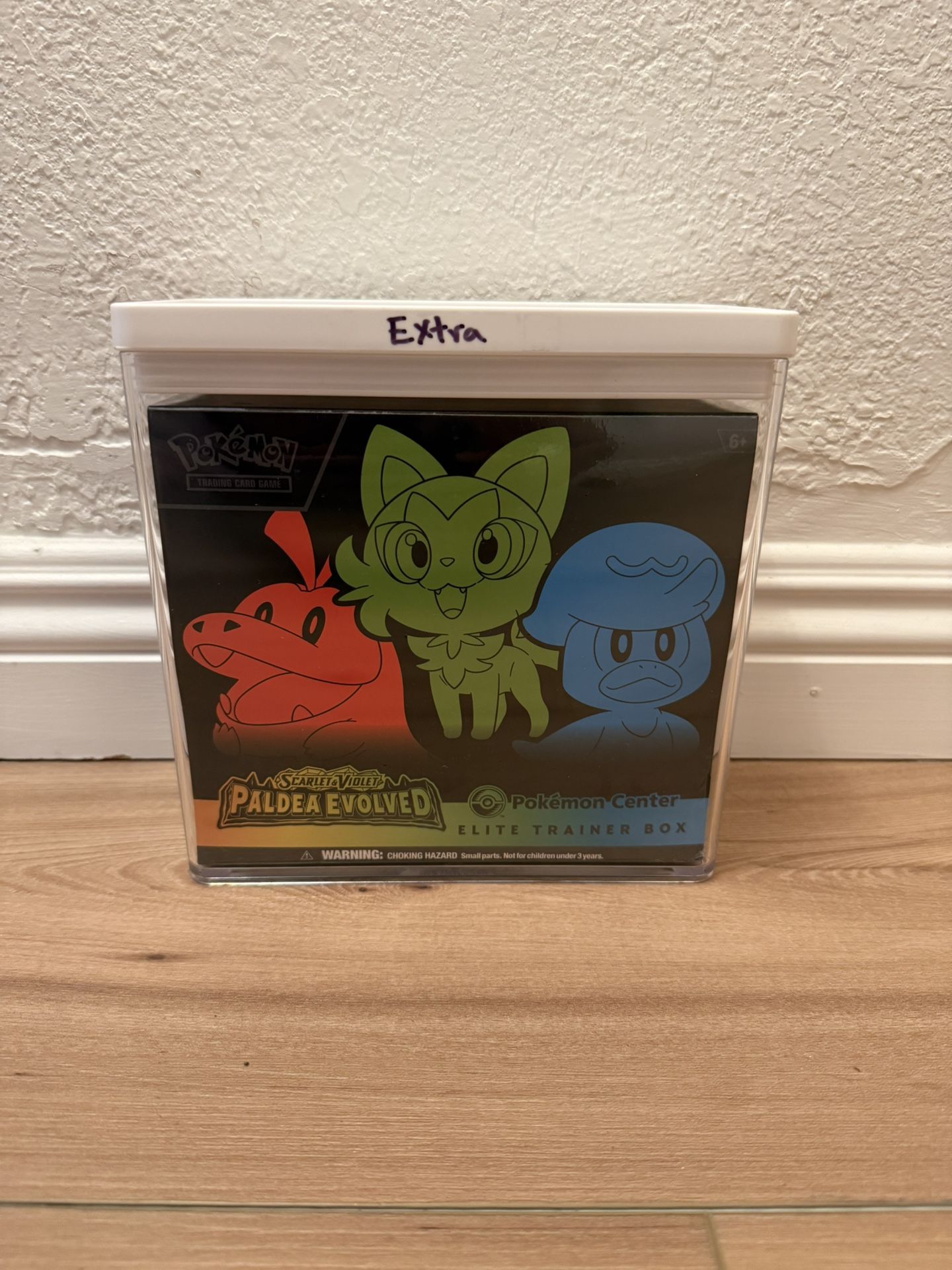 Paldea Evolved Pokémon Center Elite Trainer Box