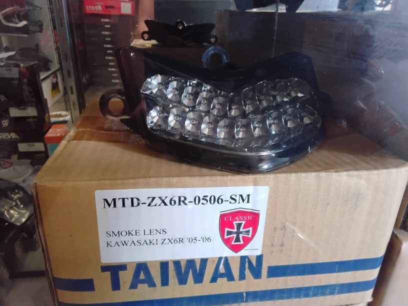 Tail Light Kawasaki ZX6R