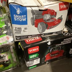 Toro Recycler 22 in. Briggs & Stratton SmartStow Personal Pace High-Wheel Drive Gas Walk Behind Self Propelled Lawn Mower