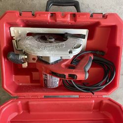 Milwaukee Skill Saw