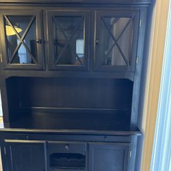 Black Hutch With Light 