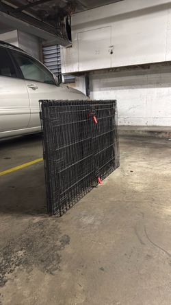 Dog crate