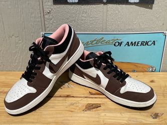 Nike Air Jordan 1 Low Mocha Size 12 US Men’s
