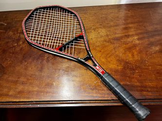 1980s MacGregor Bergelin Long String tennis racquet