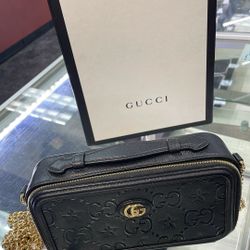 Women’s Gucci Purse