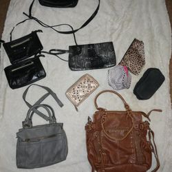 Clutches, Cross Body Purses And Wallets