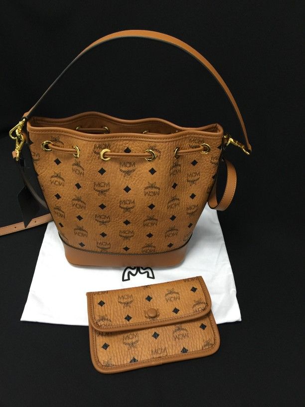 MCM Dessau Drawstring Bag in Visetos Size Medium