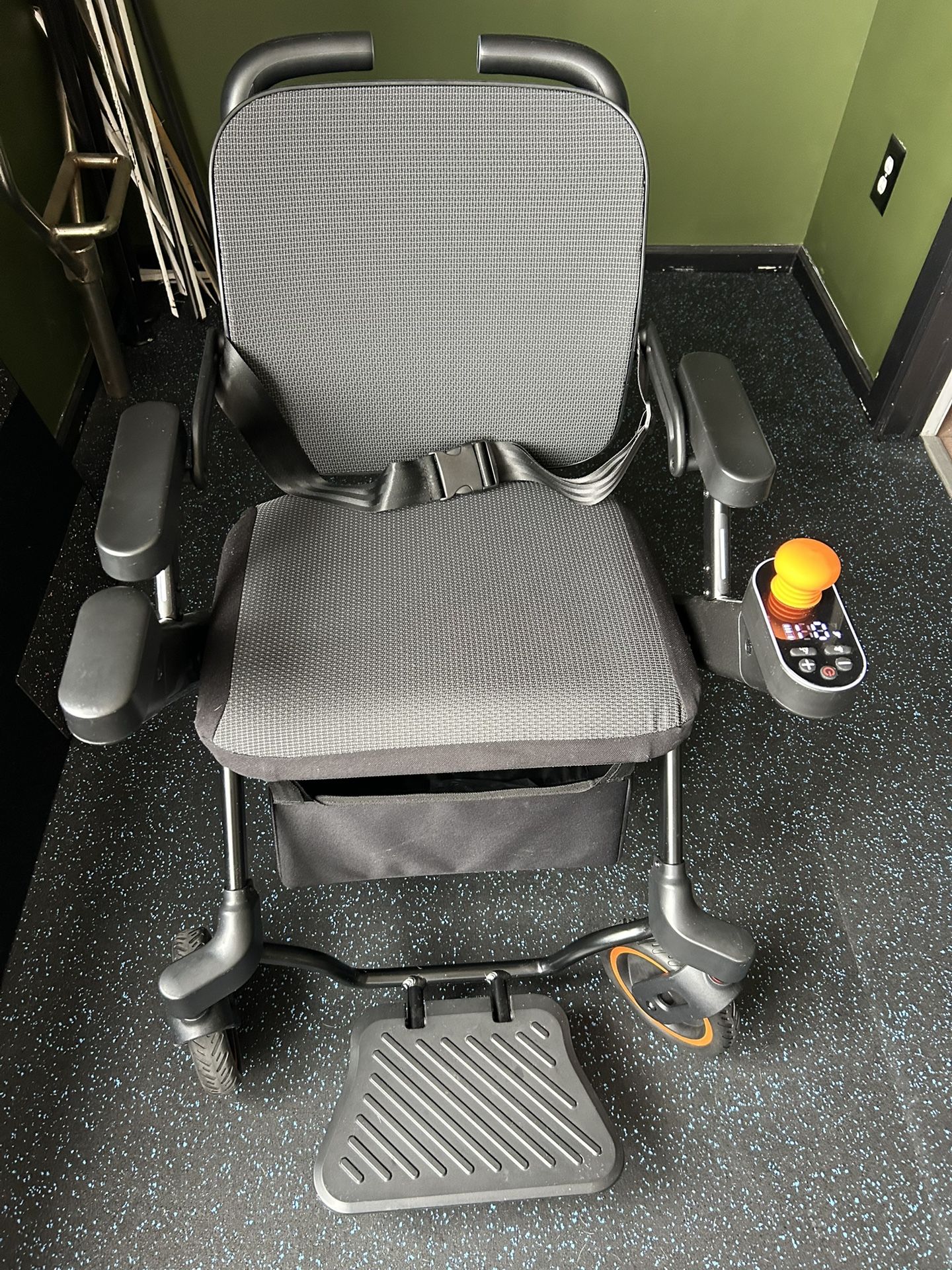 Paiseec W3- Power Wheelchair And Mobility Assist