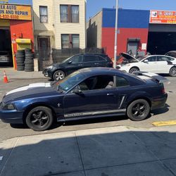 2002 Ford Mustang