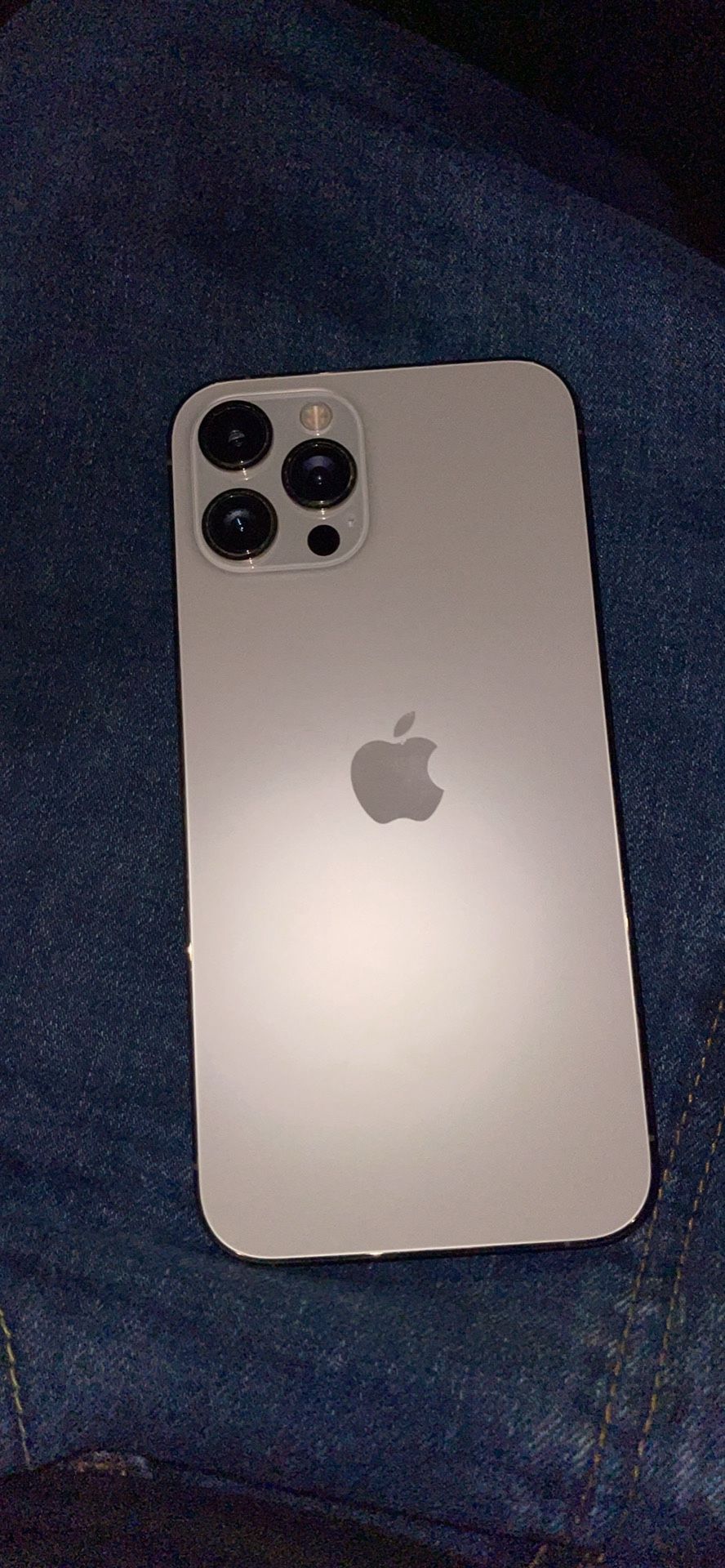 iPhone 12 Pro Max Locked For Parts 