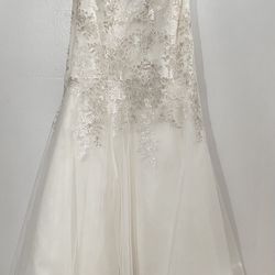 Wedding dress