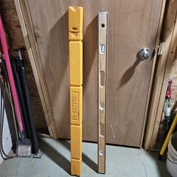 4'Johnson Wooden  Level 