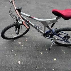 GT XCR 1000 Mountain Bike 