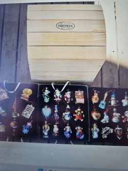 Thomas pacconi Museum collection Ornaments