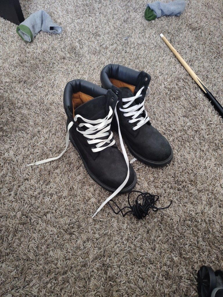 Timberlands For Sale  Used  Like New Wore Them Once