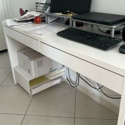 IKEA Micke Desk