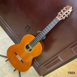 Pavan Spanish Left Handed Acoustic Classical Guitar TP