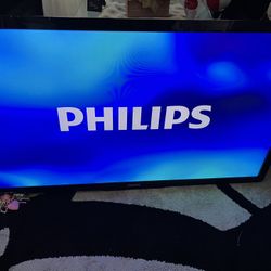 Phillips 55’ Tv Works Great Remote HDMI