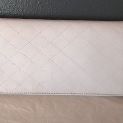 Varon Handbags Vintage White Leather Channel Stitching Shoulder Bag/ Clutch