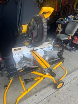 DeWalt Miter Saw