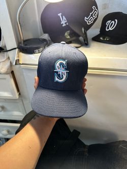 S Hat