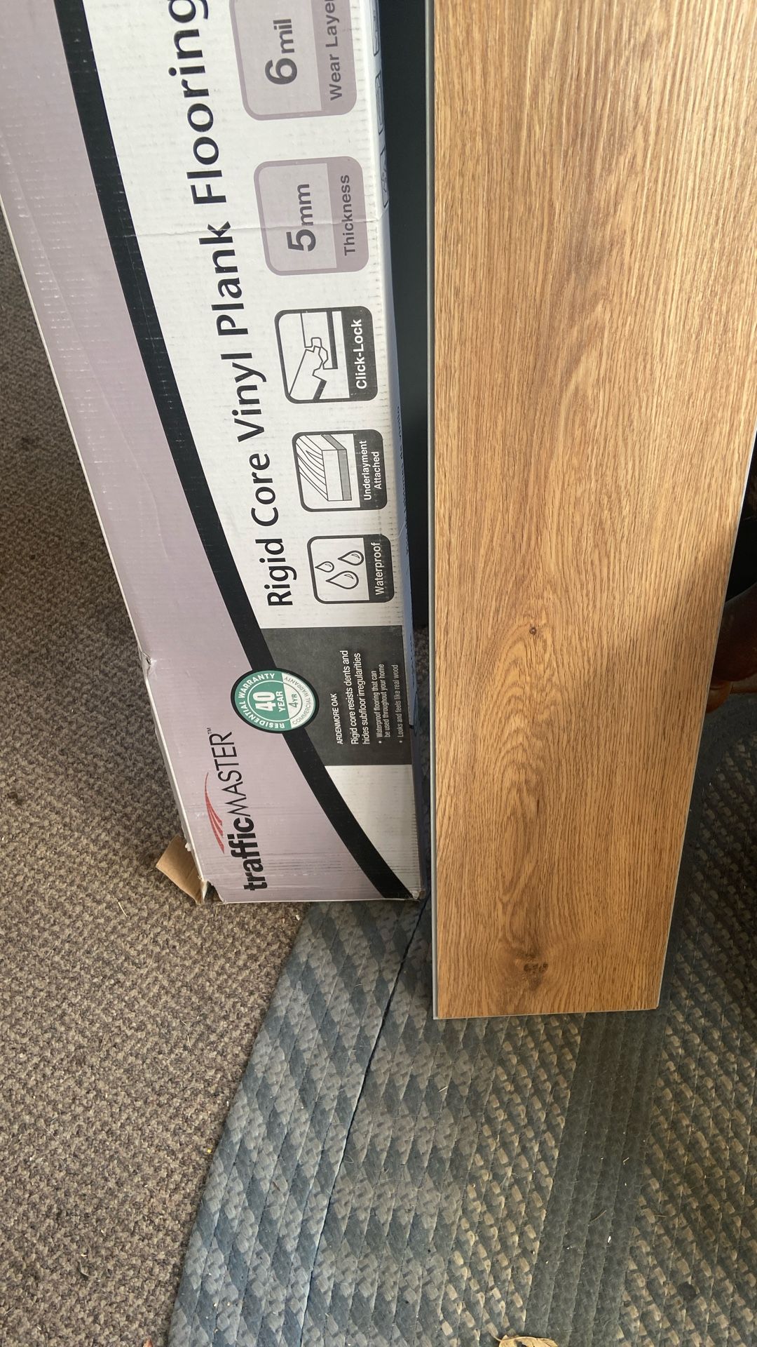 Flooring rigid, core vinyl plank, traffic, master