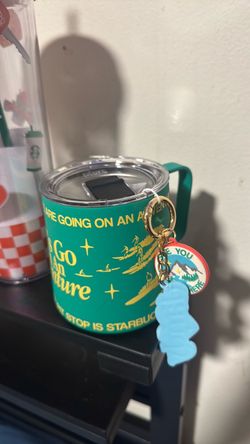 Starbucks cups only 8 left
