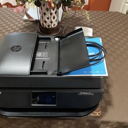 HP Office Jet 4650 All -in-One. No Ink Cartridges Provided.