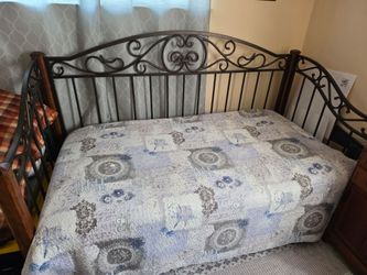 Day Bed