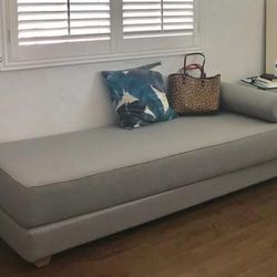 Cb2 Lubi day bed