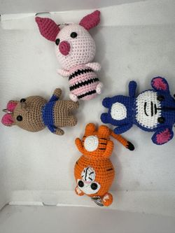 Homemade Crotchet Winnie The Pooh Yarn Amiguri Keychains