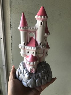 Tengo vendiendo estos castillos para party están nuevos
