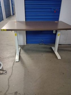 Electric Sit And Stand Ergonomic Desk $250 each