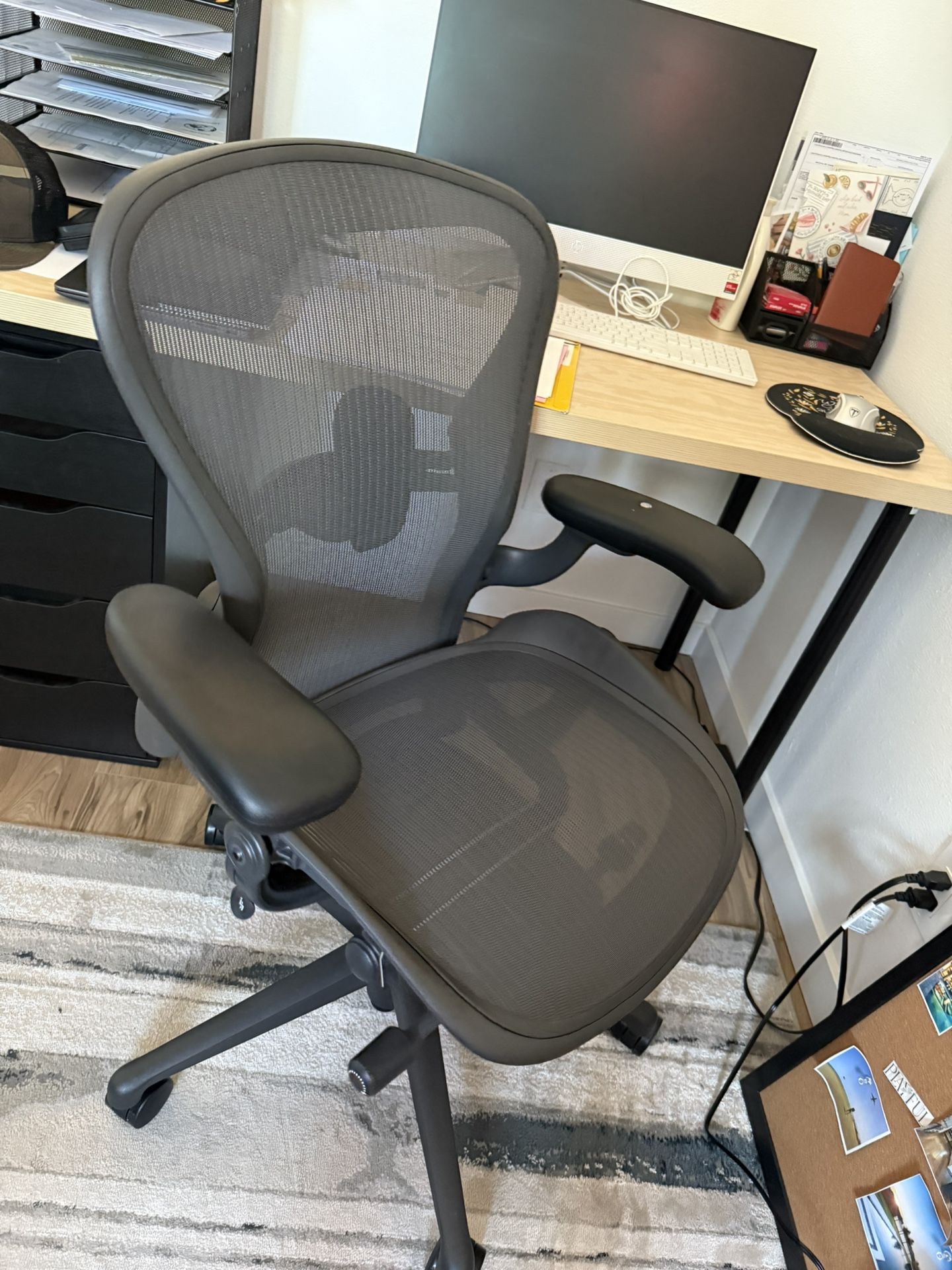 Herman Miller Aeron 2