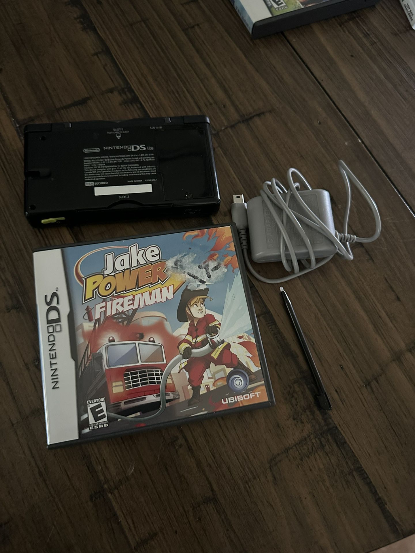 Ds Lite With 1 Game