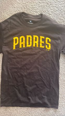 Brand new fanatics brand Padres shirt -tag on