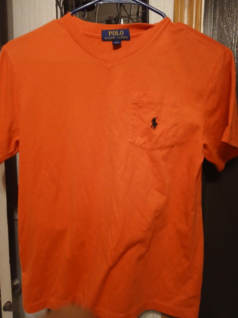 Girl's Polo, V Neck T-shirt, Size Medium