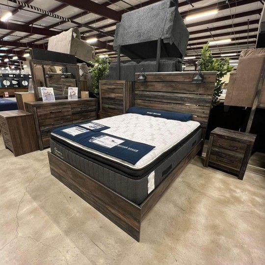 Drystan Queen Panel Bed, Dresser, Mirror, Chest and Nightstand// 5 Piece Queen Panel Bedroom Set ⭕ Finance & Delivery Available ⭕NEW