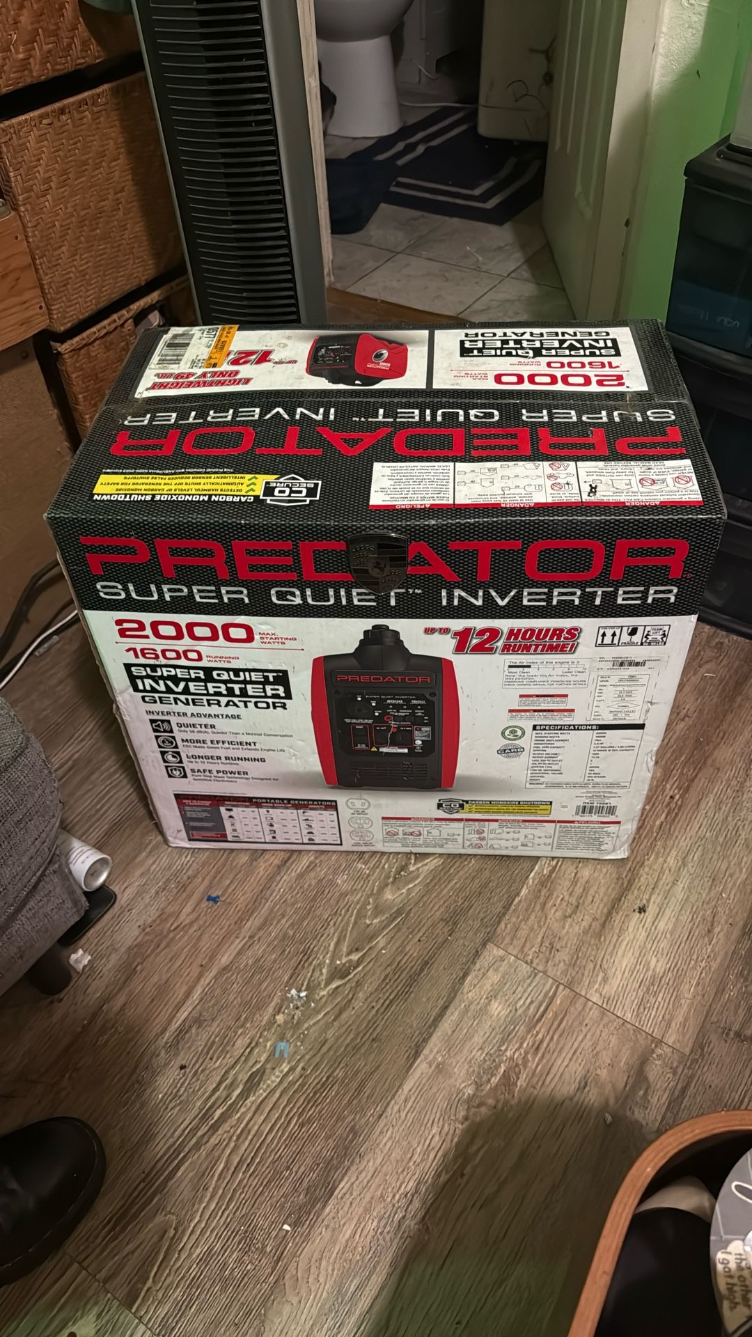 Predator 2500W “1600” Inverter Quiet Generator