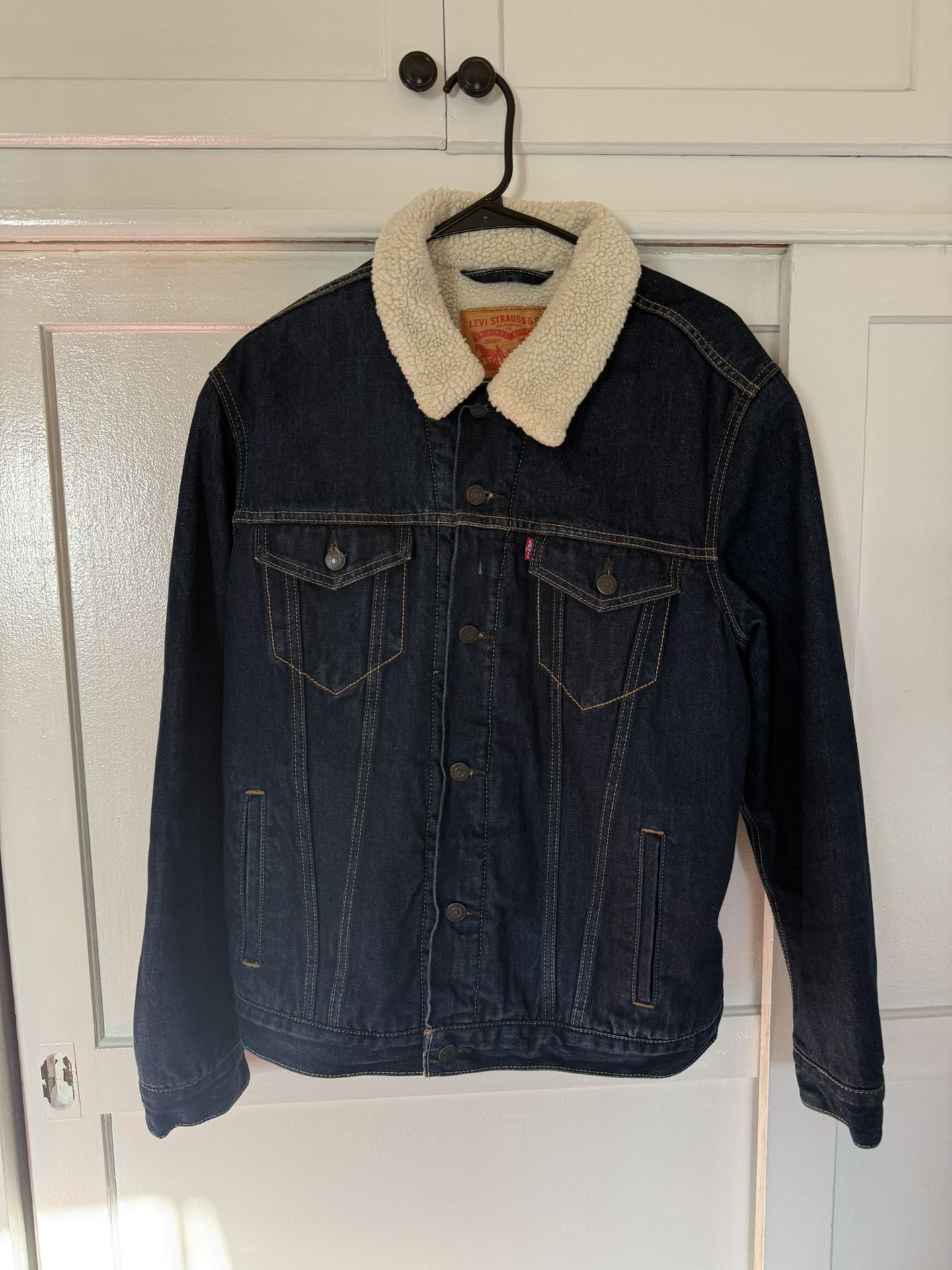 Levis Original Sherpa Lined Trucker Blue Denim Jean Snap Jacket Men’s Size L