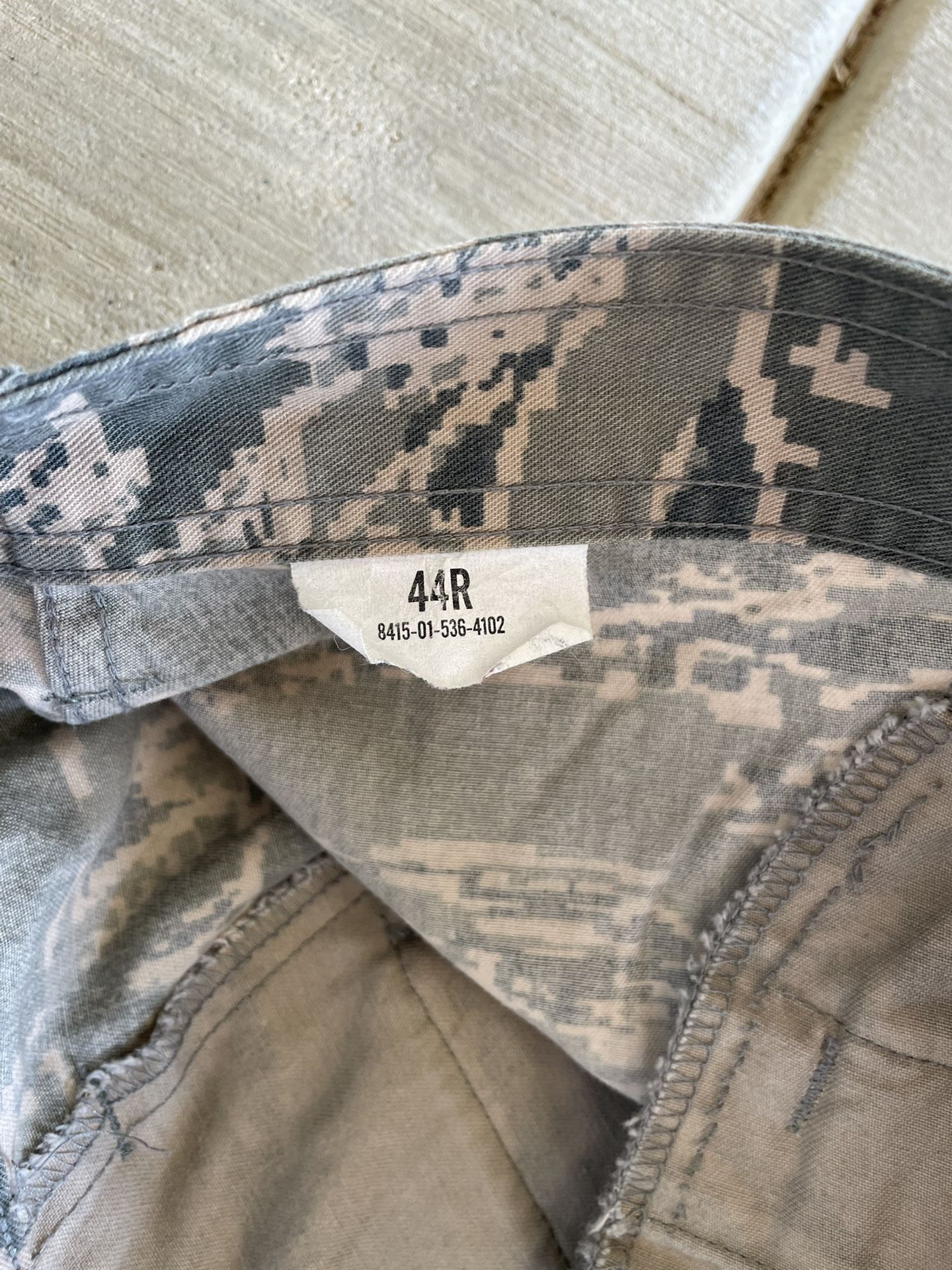 Military Camo Pants 44 Regular