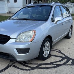 2007 KIA Rondo