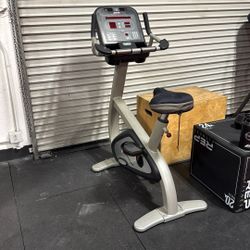 Star Trac Exercise Bike 