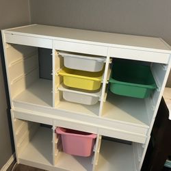 Shelf Organizer With Some Bins