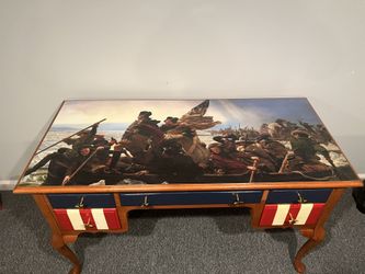 Patriotic USA Desk