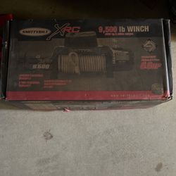 Smittybilt 9,500 Lb Winch