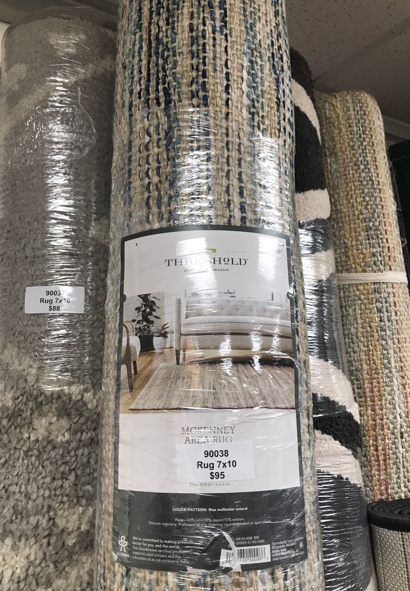 90038 TARGET Threshold Mckenney Area Rug 7x10 Blue Multicolor Natural